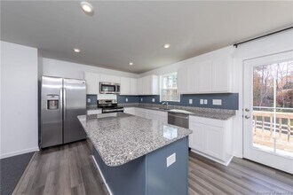 116 Makayla Dr in Williamsburg, VA - Building Photo - Building Photo