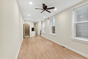 1947 N 18th St in Philadelphia, PA - Building Photo