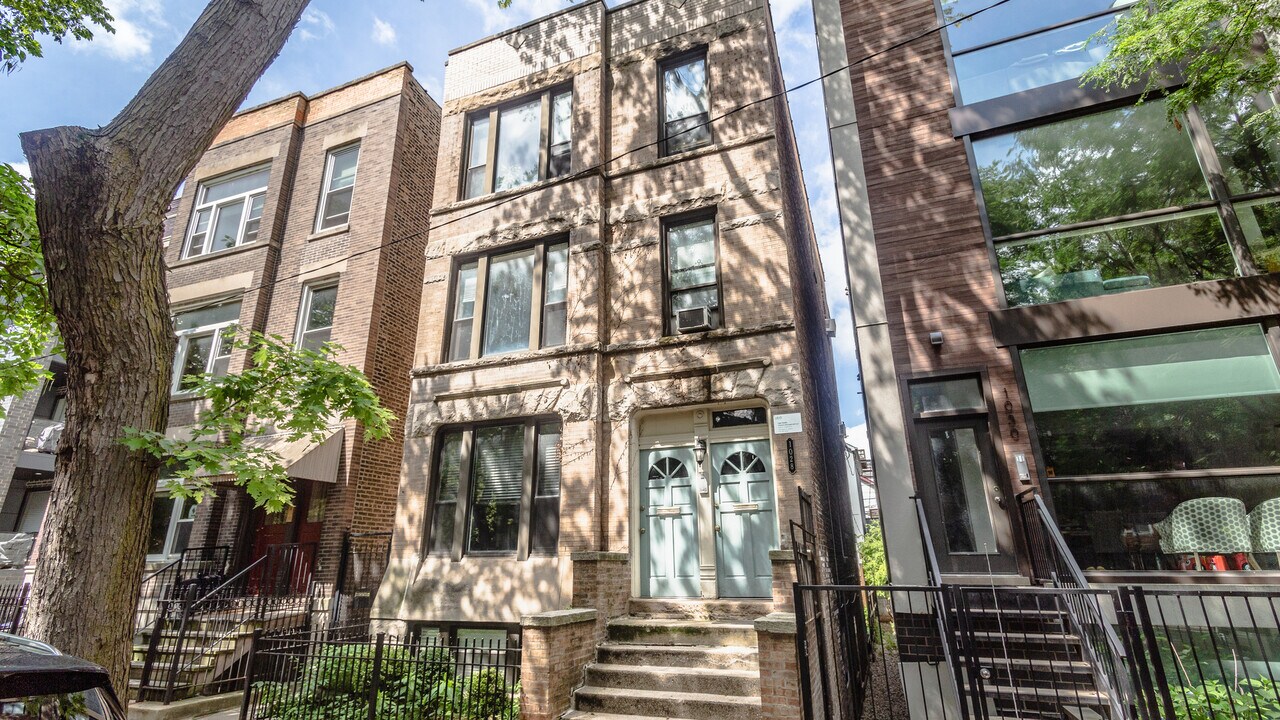 1028 N Marshfield Ave in Chicago, IL - Building Photo