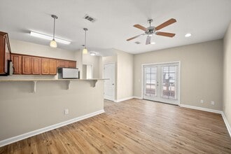 710 Arbor Lake Dr in Crestview, FL - Building Photo - Building Photo