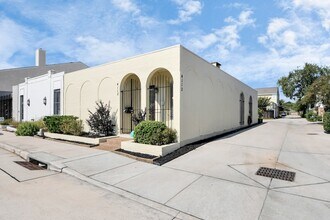 4112 Meyerwood Dr in Houston, TX - Foto de edificio - Building Photo