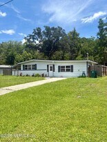 1951 Rayben Dr in Jacksonville, FL - Building Photo