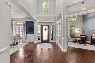 6422 Gladehill Dr in Houston, TX - Building Photo - Building Photo