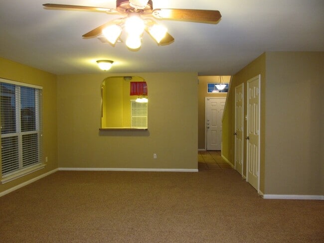 7716 Redbrush in Temple, TX - Building Photo - Building Photo