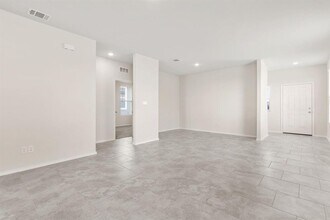 874 Crested Iris in New Braunfels, TX - Building Photo - Building Photo