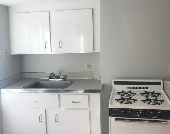 16.5 Bremen St in Boston, MA - Building Photo