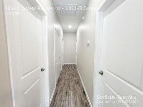 1011 E Starr Rd in Mercedes, TX - Building Photo - Building Photo