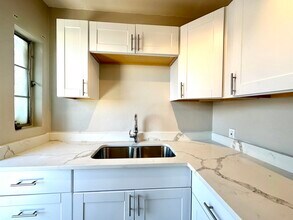 1145 E 10th St in Tucson, AZ - Building Photo - Building Photo