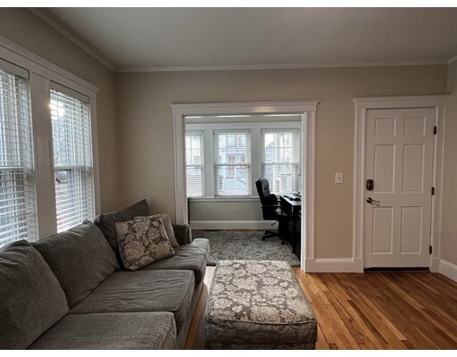 70 Cottage Park Rd-Unit -1 in Winthrop, MA - Building Photo