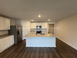 4408 White Cedar Ct in Pace, FL - Building Photo - Building Photo