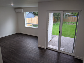 1409 Nora Ln in Centralia, WA - Building Photo - Building Photo