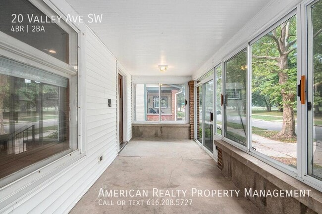 20 Valley Ave SW in Grand Rapids, MI - Building Photo - Building Photo