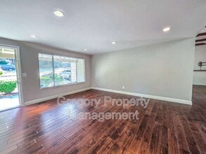 623 220th St SW in Bothell, WA - Building Photo - Building Photo