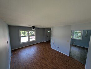 230 Pleasant St, Unit 230 Pleasant in Lake Mills, WI - Building Photo - Building Photo
