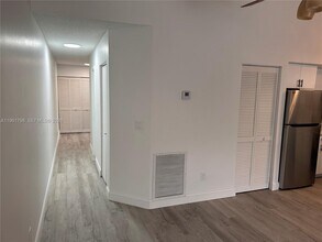 7450 NW 34th St in Lauderhill, FL - Building Photo - Building Photo