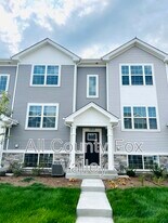 1063 Briar Gln Ct in Hampshire, IL - Building Photo
