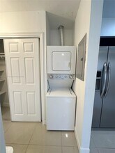 317 Hendricks Isle in Fort Lauderdale, FL - Building Photo - Building Photo