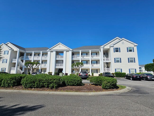 property at 901 W Port Dr