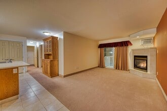 5623 54 St in Cold Lake, AB - Building Photo - Building Photo