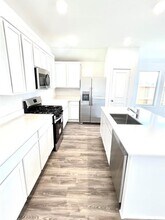 22445 Mountain Pne Dr in New Caney, TX - Building Photo - Building Photo