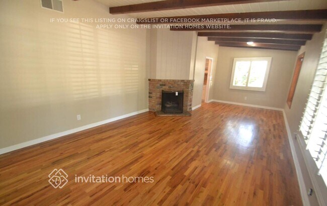 14230 Enadia Way in Los Angeles, CA - Building Photo - Building Photo