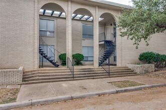 3828 W 7th St in Fort Worth, TX - Building Photo - Building Photo