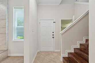 1101 N Locust St in Denton, TX - Building Photo - Building Photo
