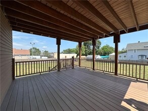 2872 Pawtucket Ave in East Providence, RI - Building Photo - Building Photo