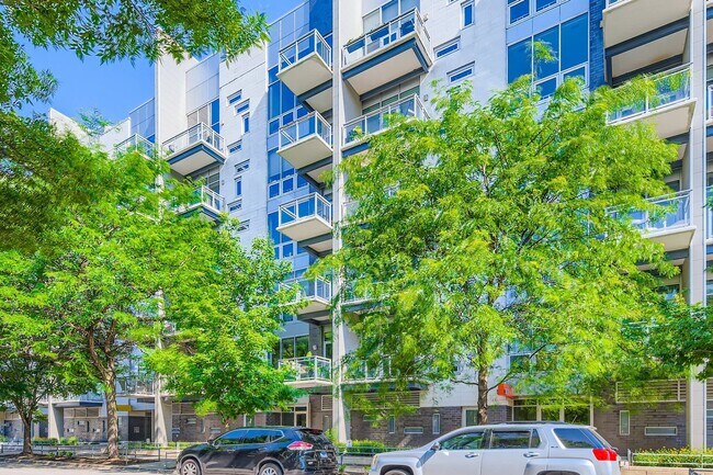 1124 W Adams St in Chicago, IL - Building Photo - Building Photo