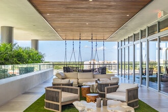 Crest at Pinecrest in Miami, FL - Building Photo - Building Photo