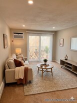 13-27 Kenmar Dr. in Billerica, MA - Building Photo