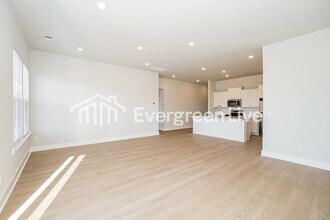 129 Bloomsbury St in Goose Creek, SC - Building Photo - Building Photo