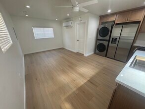 1839 Lowe St, Unit 3 in Los Angeles, CA - Building Photo - Building Photo