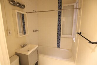 532 S Coronado St in Los Angeles, CA - Building Photo - Building Photo