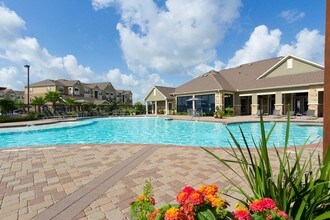 Carrington at Park Lakes in Humble, TX - Foto de edificio - Building Photo