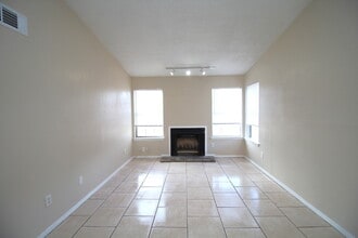 7806 Calahan Pl in Pensacola, FL - Building Photo - Building Photo