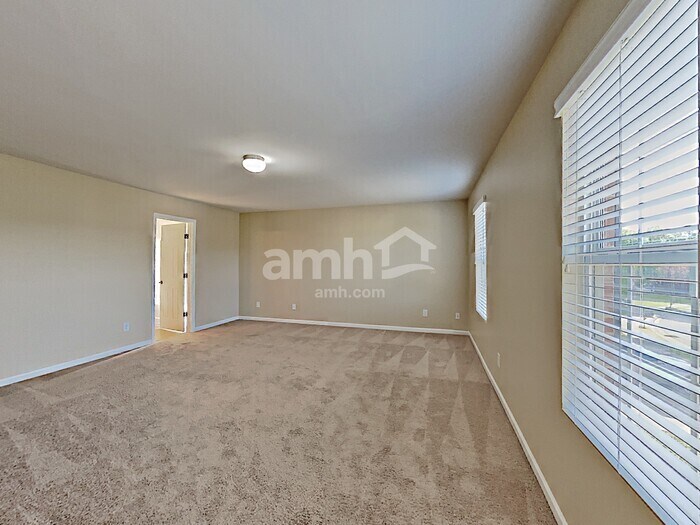 511 Creek Oak Dr in Murfreesboro, TN - Building Photo