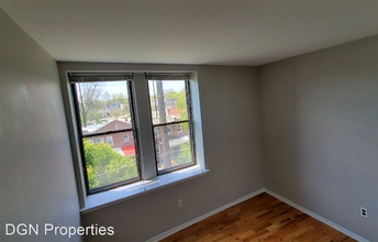7057 Cresheim Rd in Philadelphia, PA - Building Photo - Building Photo