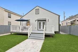 2727 Marais St in New Orleans, LA - Building Photo - Building Photo