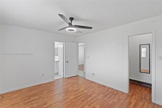 9364 SW 184th Ter in Miami, FL - Building Photo - Building Photo