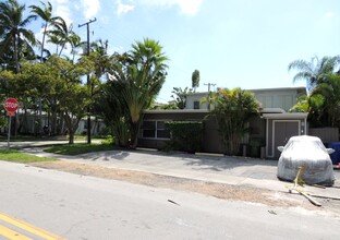 1400 NE 4th St in Fort Lauderdale, FL - Foto de edificio - Building Photo