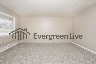 4636 N 72nd St in Milwaukee, WI - Building Photo - Building Photo