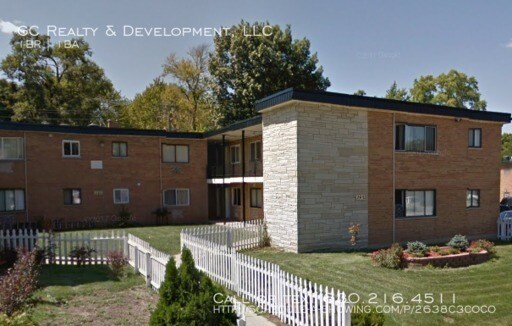 342 Wilson Ave-Unit -342 E in West Chicago, IL - Building Photo