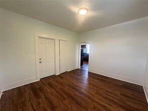 431 E 8th St in Dallas, TX - Building Photo - Building Photo