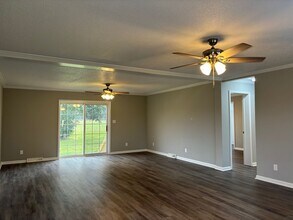 13035 Waterworks Rd in Smithfield, VA - Building Photo - Building Photo