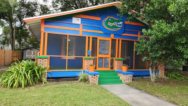 208 NW 3rd St in Gainesville, FL - Building Photo - Building Photo