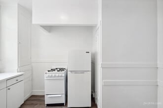 2425 Fillmore St in San Francisco, CA - Building Photo - Building Photo