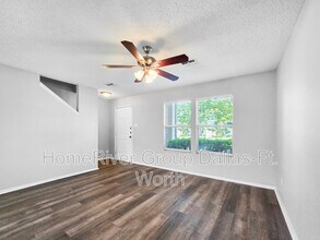 5324 New Castleton Ln in Fort Worth, TX - Building Photo - Building Photo