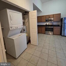 4368 Cresson St in Philadelphia, PA - Building Photo - Building Photo