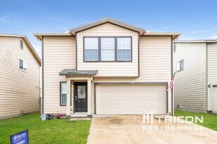 7714 Burro Bend in San Antonio, TX - Building Photo